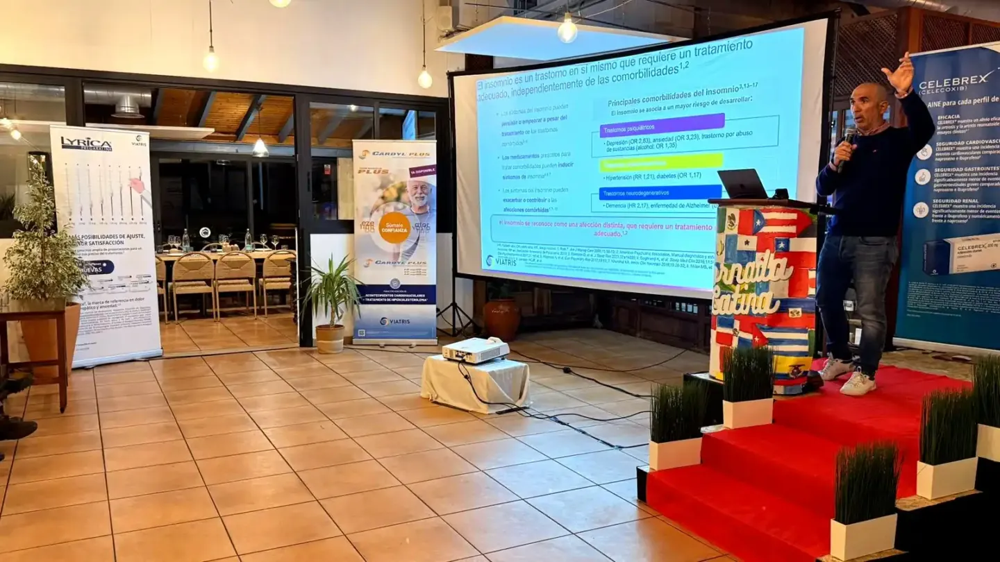 Presentación sobre trastorno de ansiedad generalizada en sesión clínica para médicos